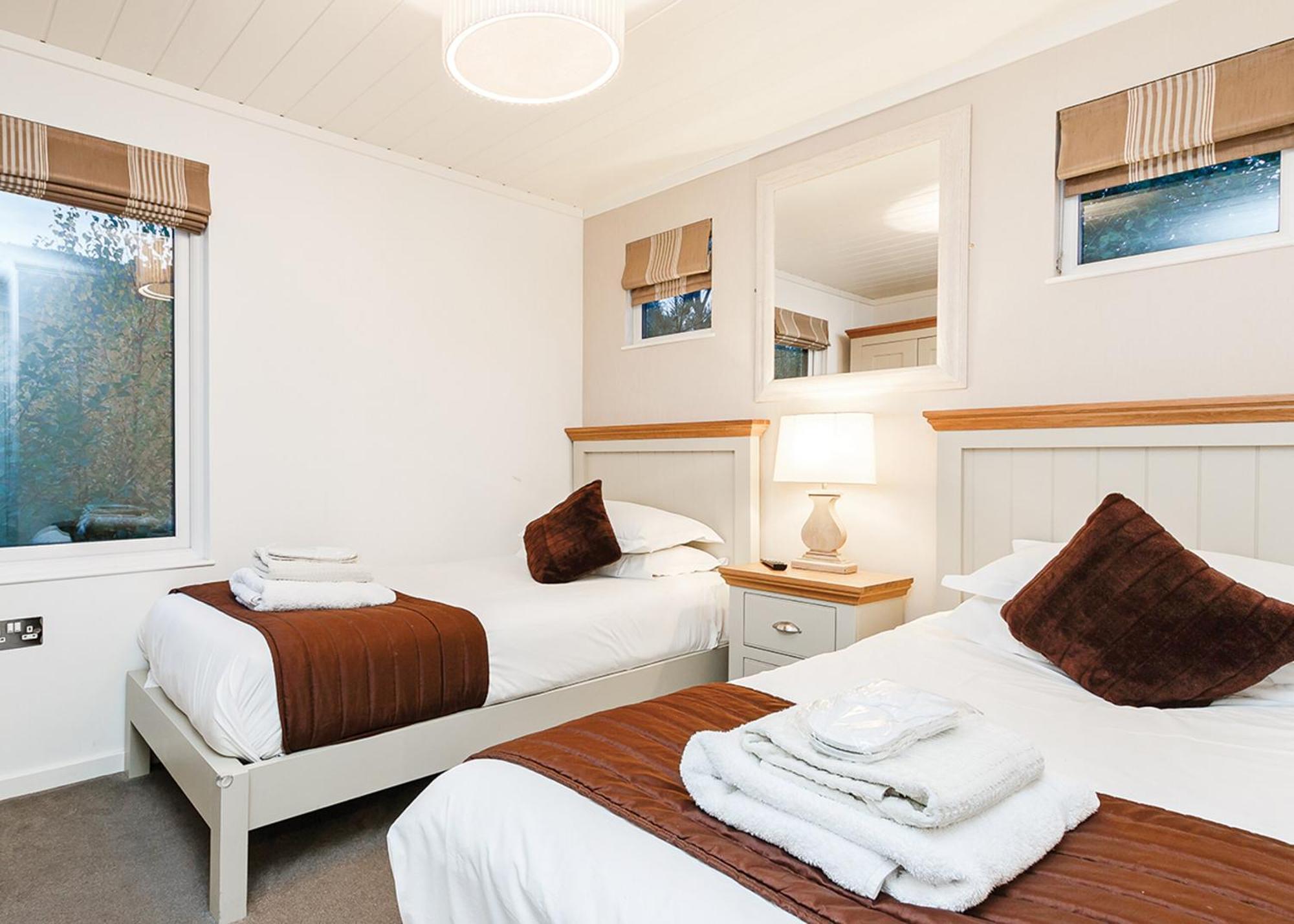 Cheddar Woods Resort And Spa Номер фото